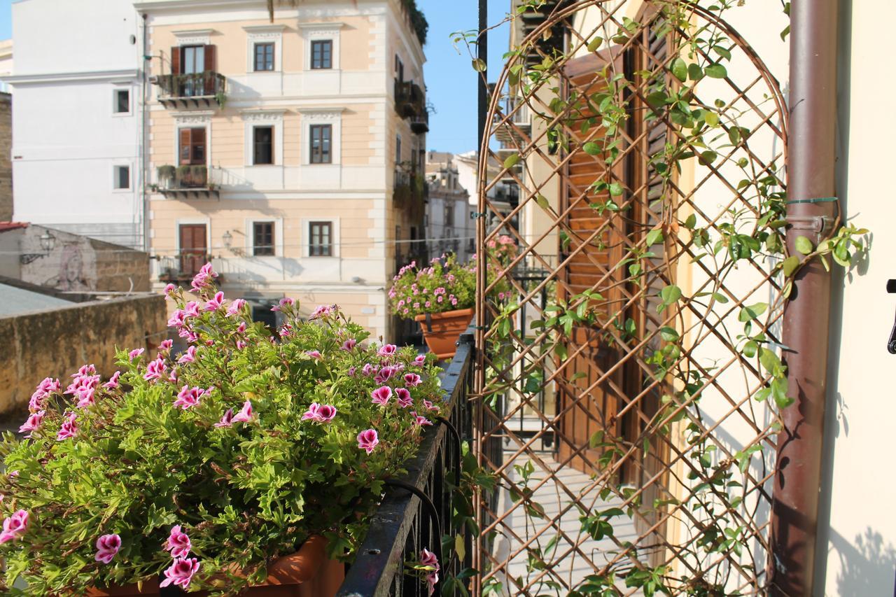 Canceddi Rooms Palermo Bagian luar foto